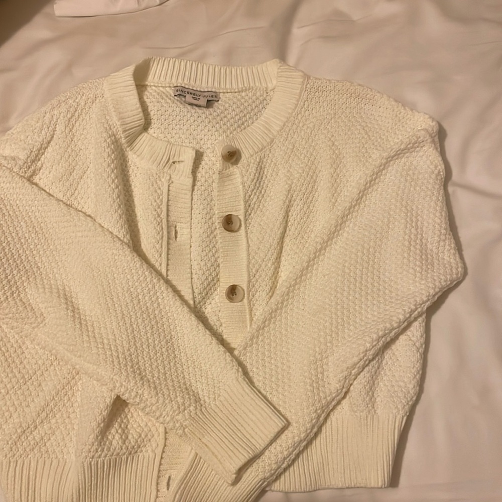 Cropped women’s button down sweater